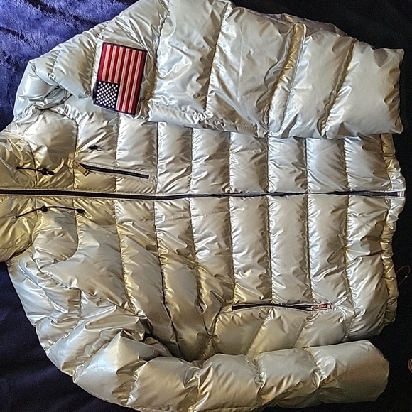 Ralph Lauren polo heated coat. Silver size XL. - Picture 4 of 6